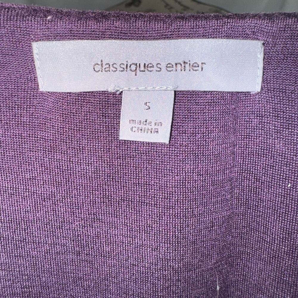Classiques Entier: Gorgeous Purple V-neck Ruffle Blouse - Picture 5 of 7